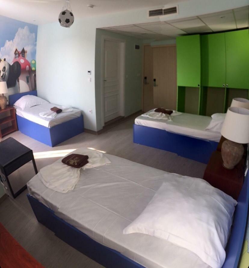 Camp And Pool Hotel Кранево Екстериор снимка